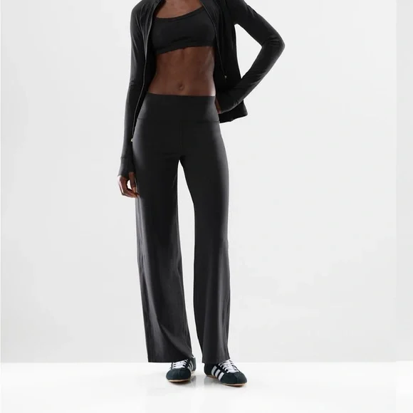 Aritzia Golden Butter Asana Pants Leggings - Picture 1 of 4